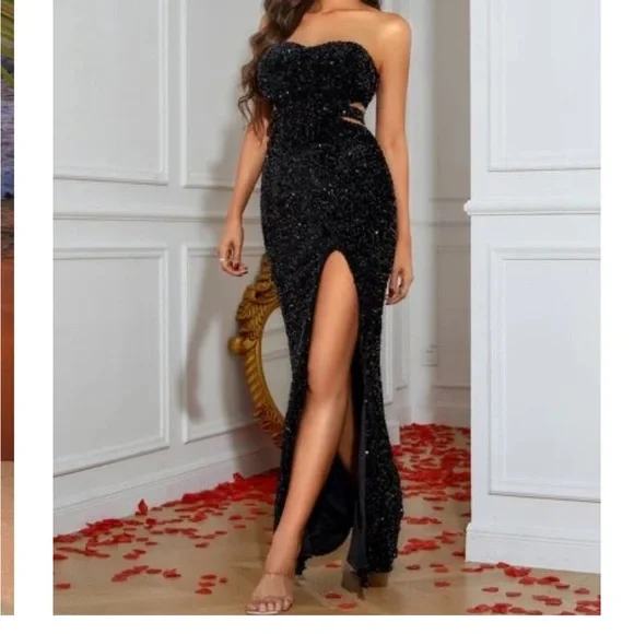 Small Strapless Black Sequin dress from Shein - Picture 1 of 4